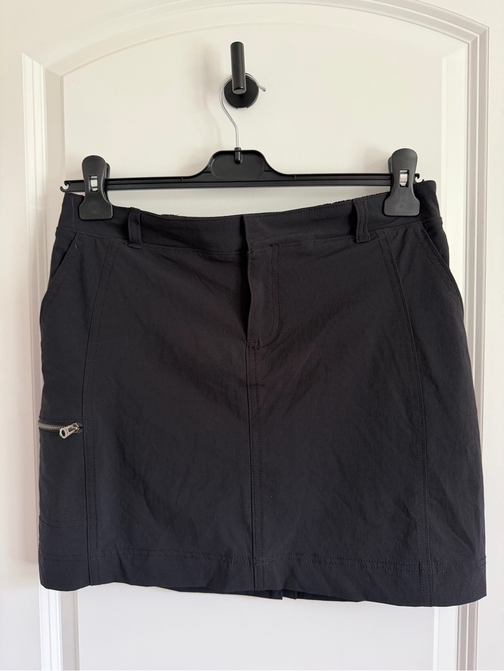 Athleta Skort Black size 6